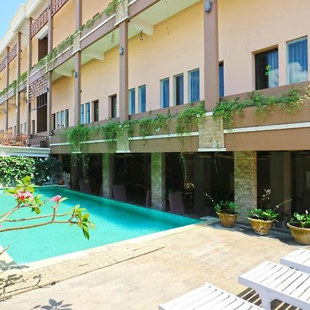 Koi Hotel And Residence Denpasar  Exterior photo